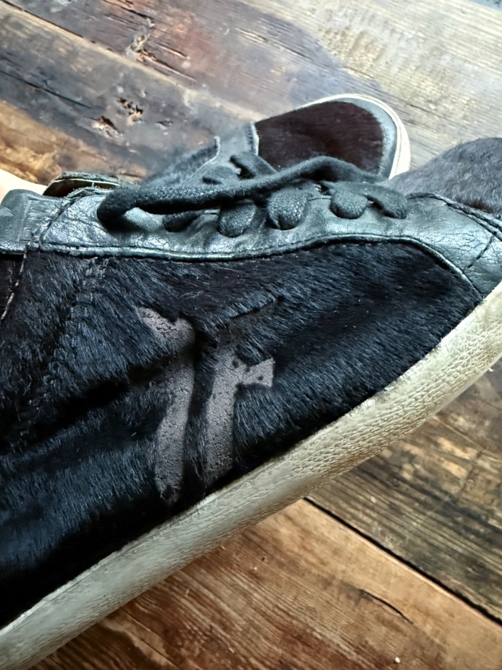 Women's Frye black calf hair sneakers sz 9M